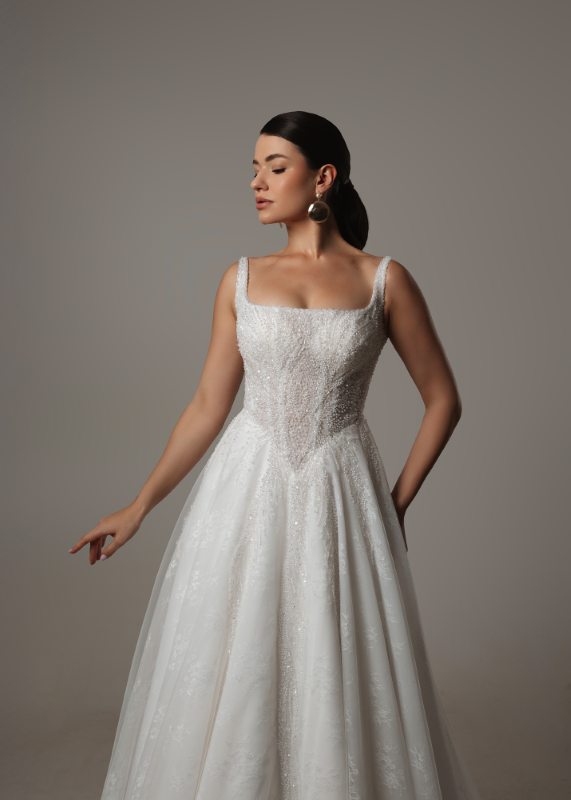 HELEN Fiyatı ve özellikleri